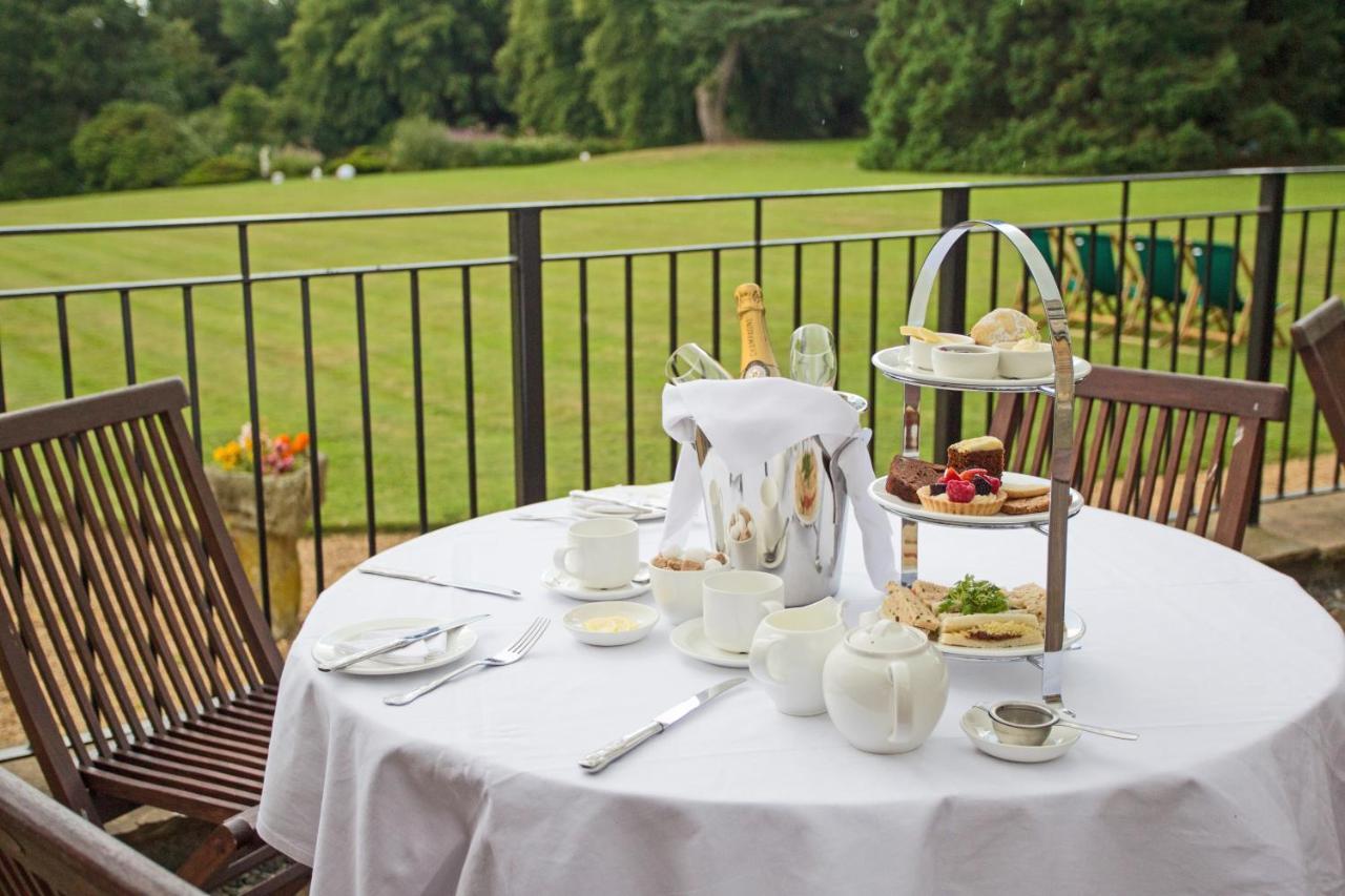 Grinkle Park Hotel Лофтус Экстерьер фото